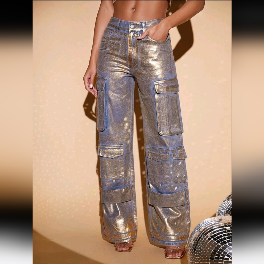 Flap Pocket Wide Leg Jeans - Picture 2 of 7